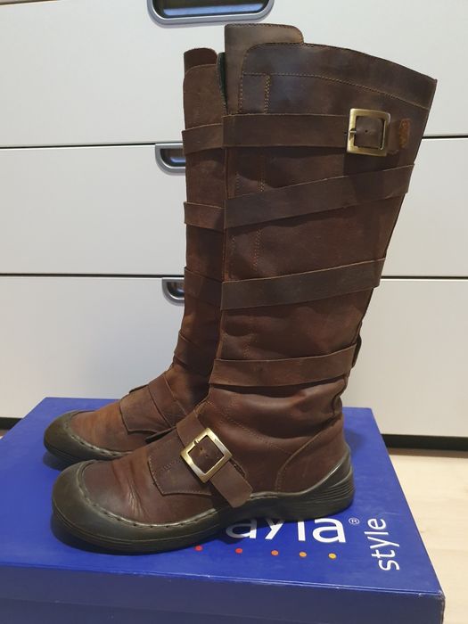 Skórzane ocieplane kozaki damskie Bayla rozm. 39