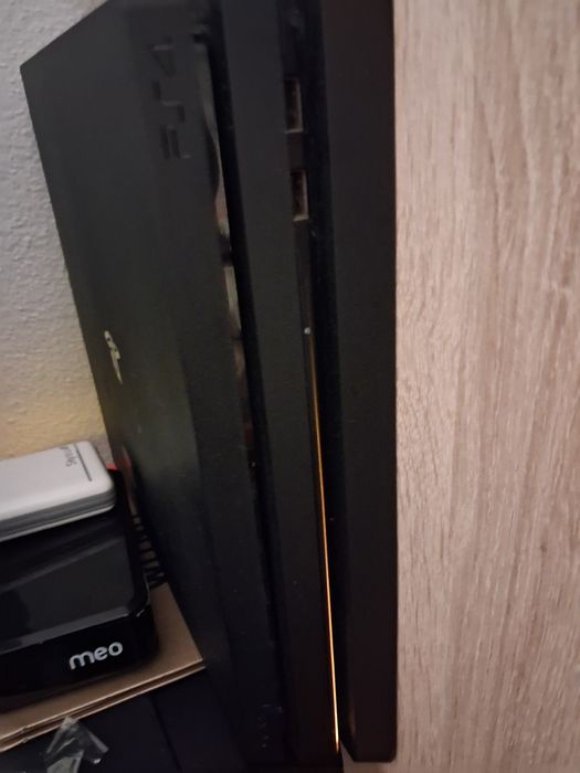 Playstation 4 pro de 1tb