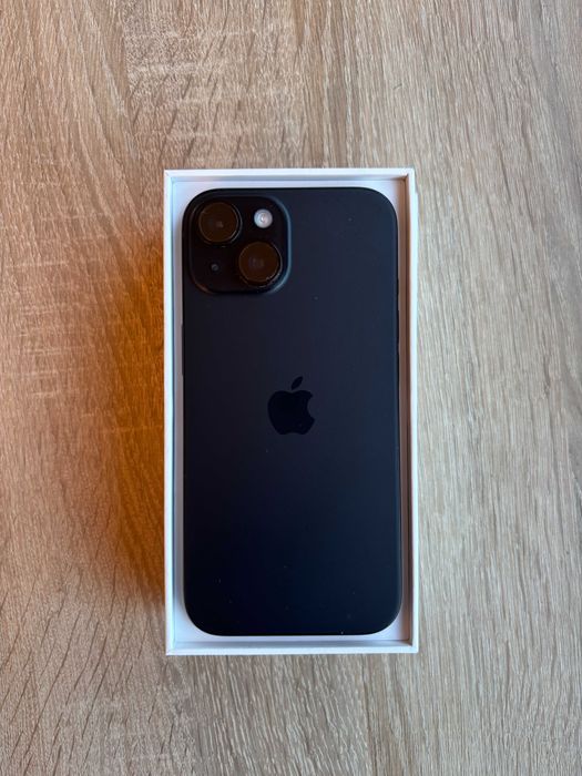 IPhone 15 zadbany