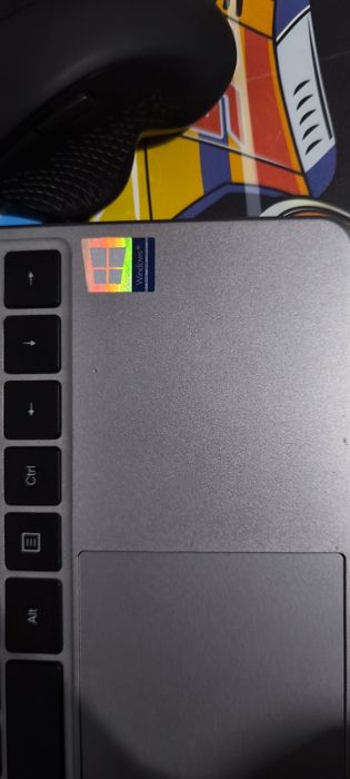 Portátil Insy praticamente novo