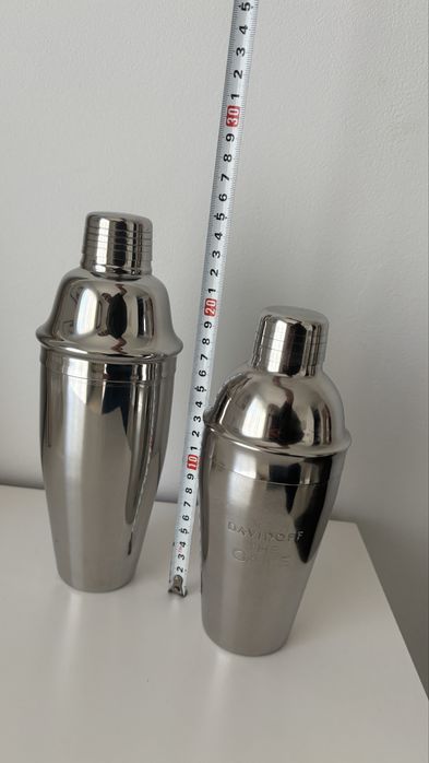 2 Shakers para cocktails em aço inox