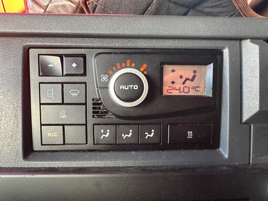Panel ogrzewania klimatyzacji RENAULT GAMA T RANGE 22247445