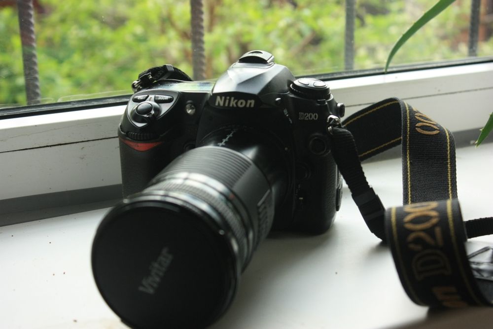 nikon d200 - купити цифрові фотокамери - Ціна на OLX.ua