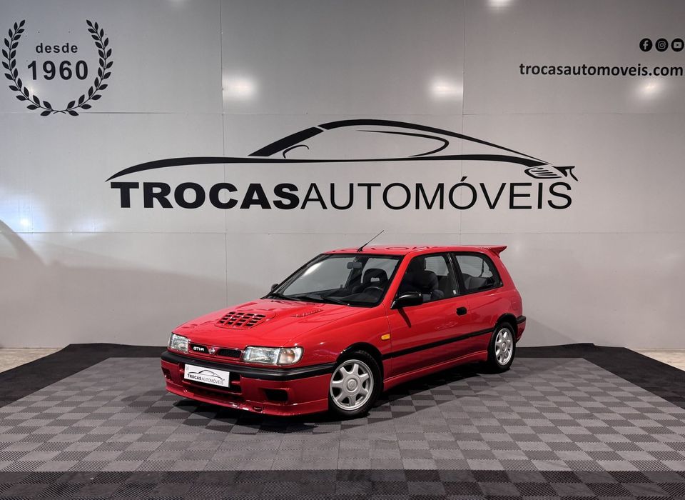 Nissan Sunny Hatchback 2.0-16 Tbo 4WD