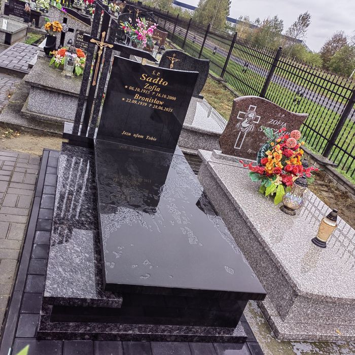 KKN-KAMIENIARSTWO Nagrobki już od 1950 PLN