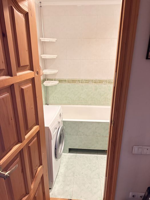 Продаж 3-кімнатної квартири, Драгоманова 25