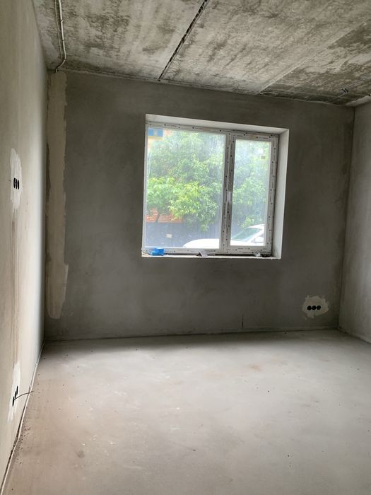 Продаж будинку Липини