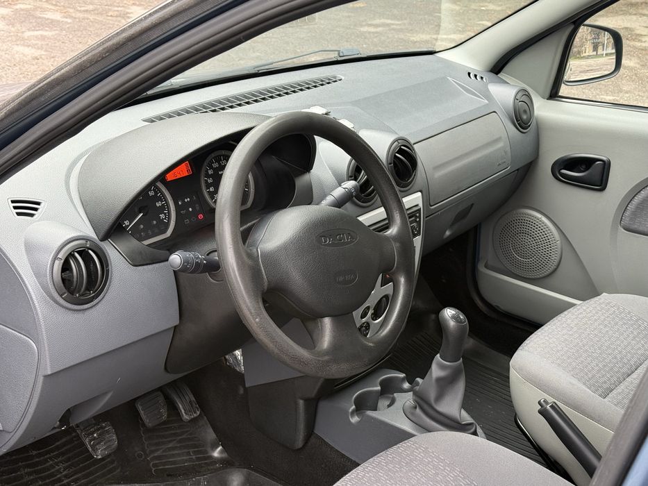 Продам       Логан