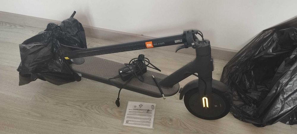 Trotinete Xiaomi Mi Electric Essential