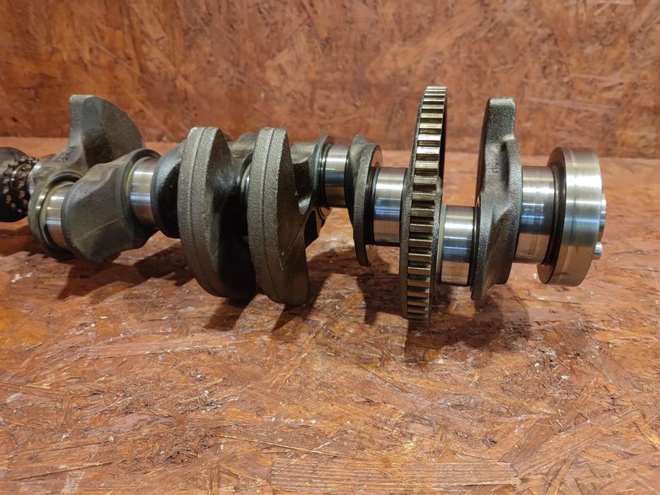 bmw e60lci / e61lci / e81 / e82 / e83 / e84 / e90 oryginalny wał korb