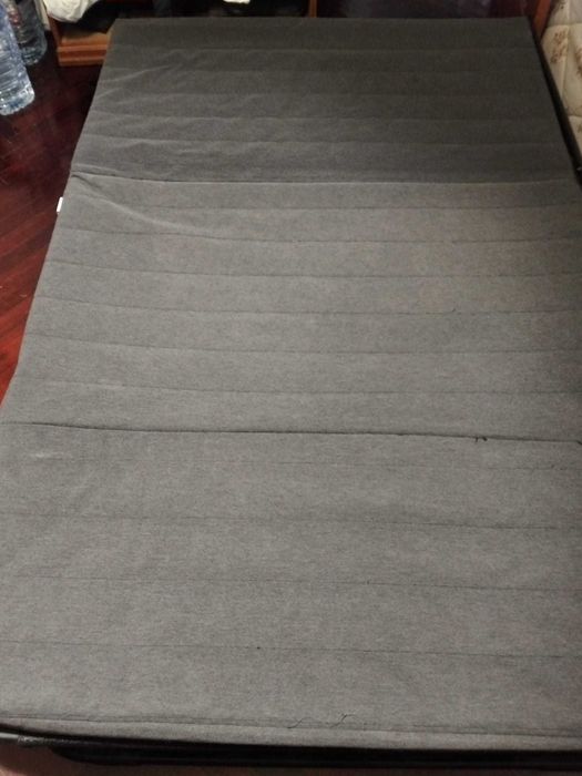 Vendo sofá-cama - pouco uso e em bom estado