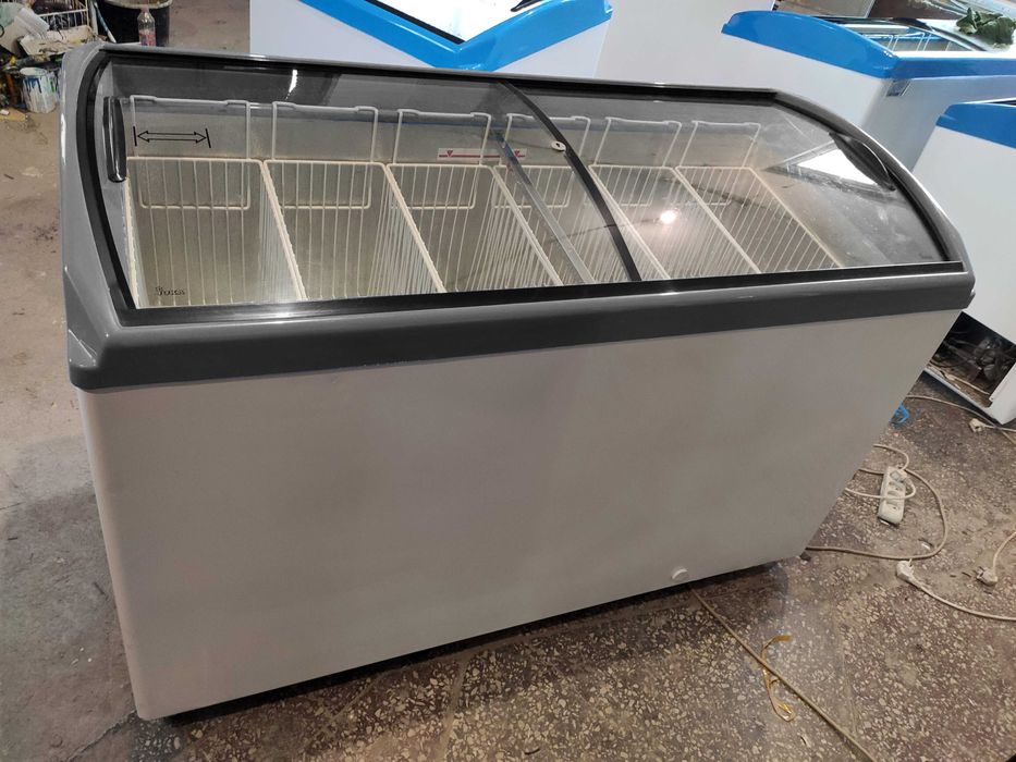 Морозильні ларі камери Юка Угур до 1000л Антрацит.Оплата частинами!