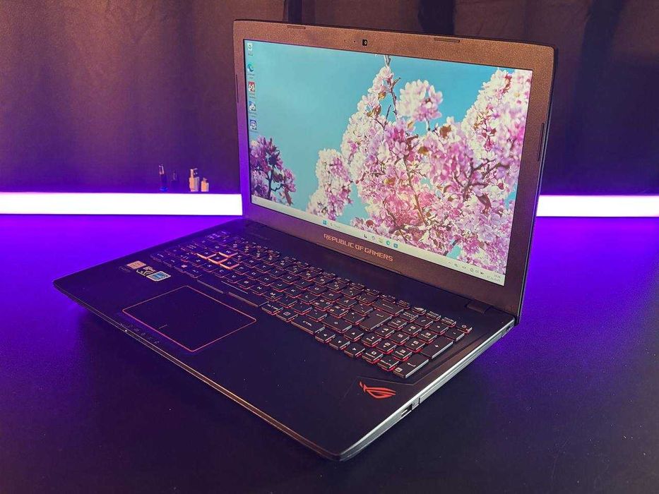 ASUS ROG I5/1050/8/128+500
