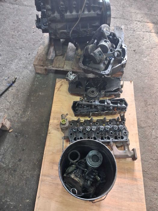 Silnik Mitsubishi K4N Silnik Weidemann Cat 305 silnik Caterpillar przewód wtryskiwacza