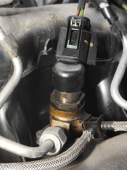 Wtryskiwacze Range Rover III 3.6TD V8 272ps 10r 6H4Q-9K546-DB Siedlce