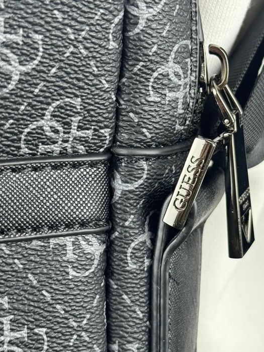 Чоловічий мессенджер через плече Guess Smart Mini:Чорний