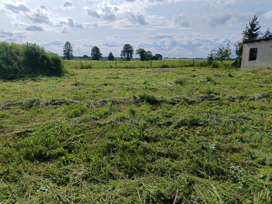Sprzedam działkę w miejscowości Perzów