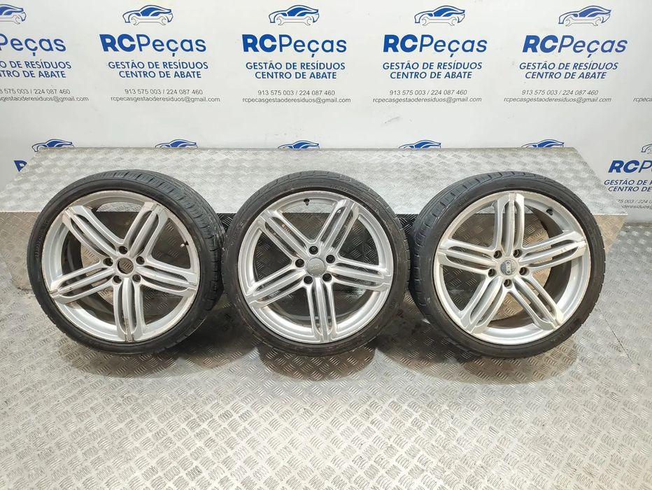 Conjunto de Jantes 19 Originais S-Line SLine Audi A5 8T S5 RS05 9J