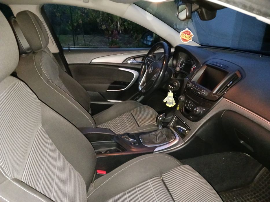 Opel insignia 2.0 cdti sport tourer sw