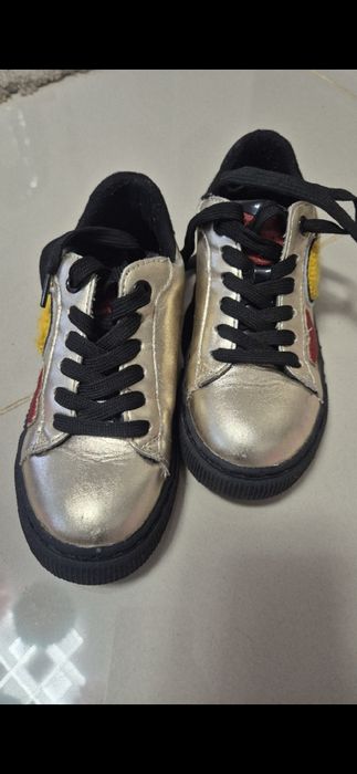 Buty dla dziewczynki