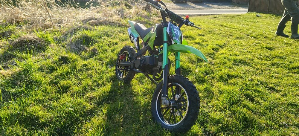 Mini cross                                 .