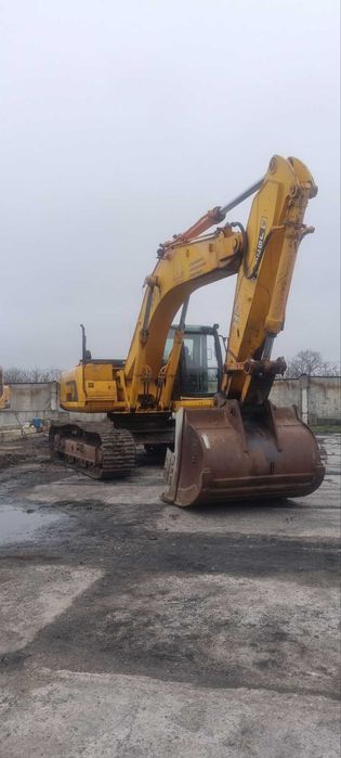 Екскаватор гесеничний  JCB JC 330LC 32 тони