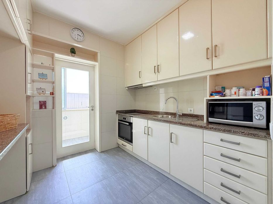 Aluga-se partamento T2+1 em Famalicão