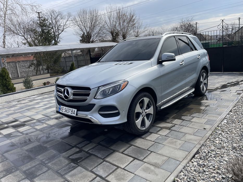 Продам Mercedes GLE 300d
