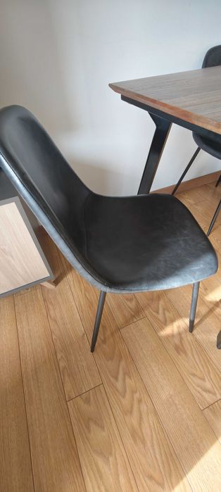 Mesa jantar e cadeiras