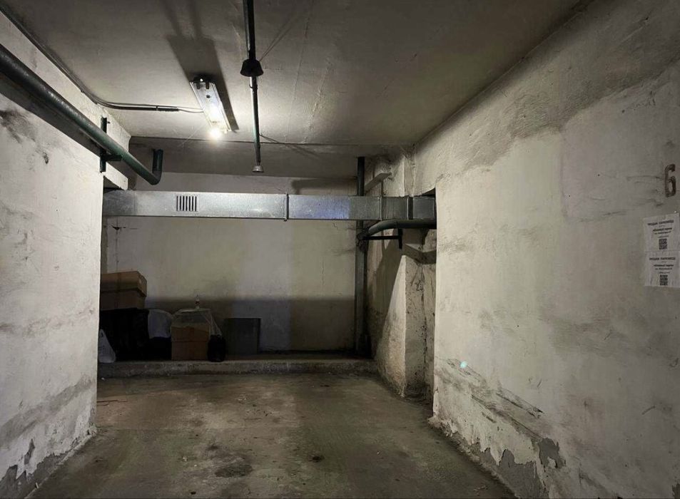 Пвдземний паркінг, Київ, Васильківська 18, Голосіївський