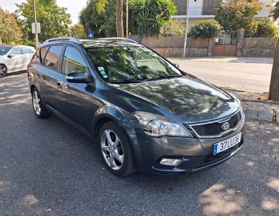 Kia ceed sw 1.6crdi 2011