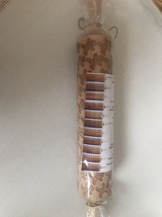 Drewniany wałek do ciasta grawerowany