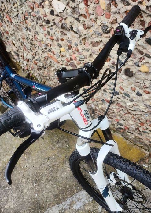 Wysokiej jakości rower Centurion Black Forest 26 cali