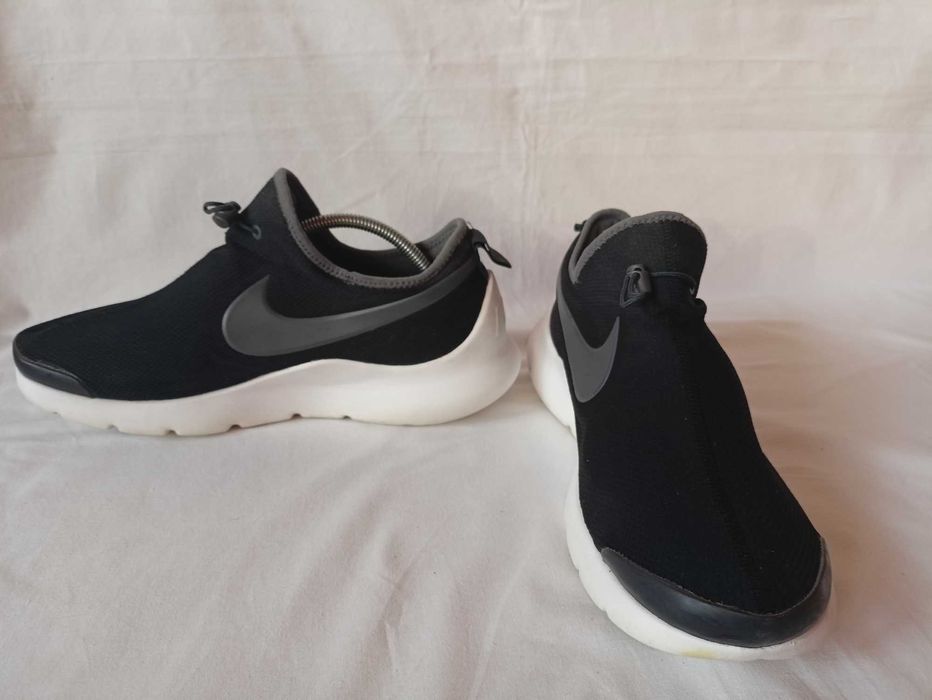 Nike roz. 45 /UK 10/ - dł. wkł. 29 cm
