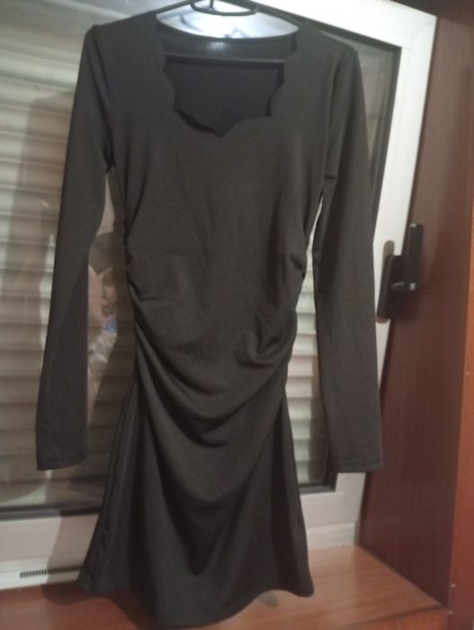 Vestido preto manga