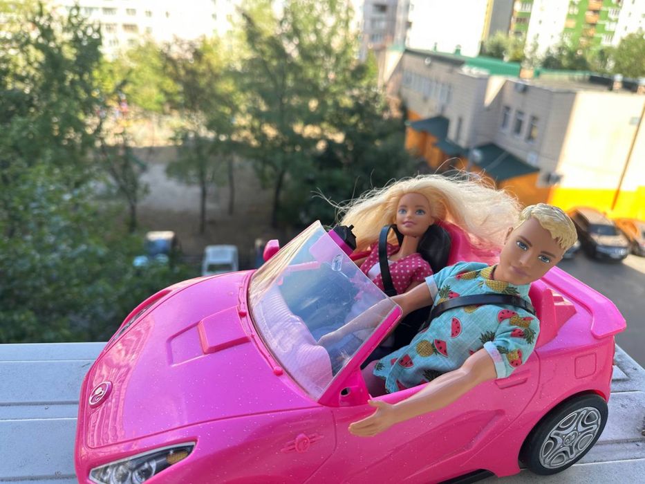 Машина для ляльок Barbie