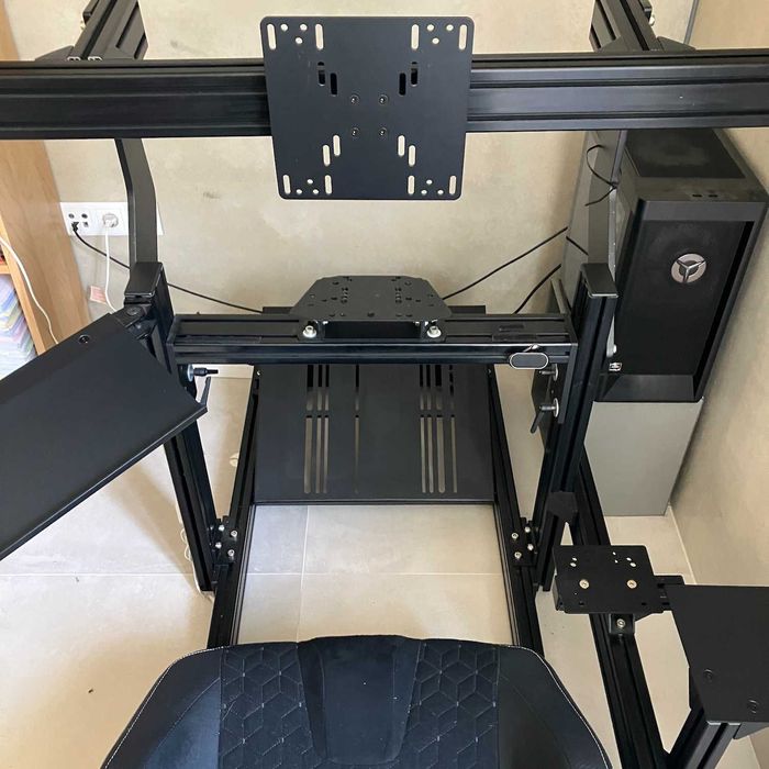 Simracing rig GTOMEGA Prime Lite