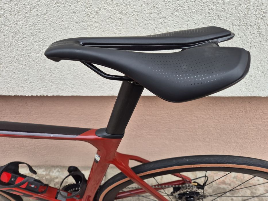 Rower szosowy aero Giant Propel, Shimano 105 2x12
