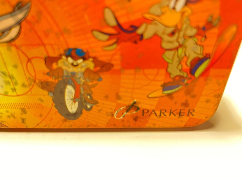 Estojo escolar em lata vintage