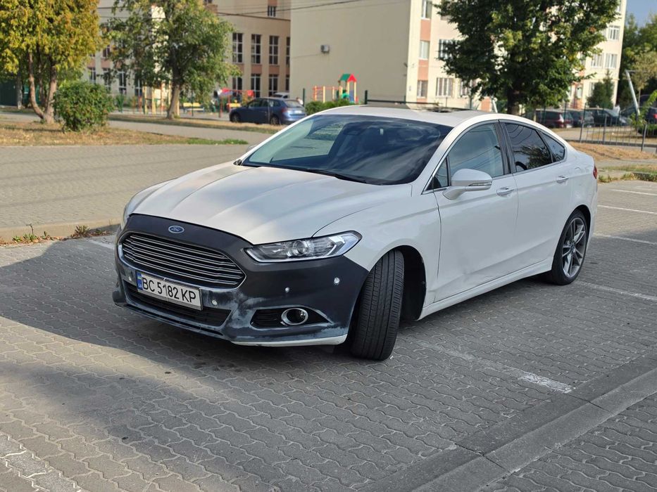 Ford Fusion Titanium 2.0 Ecoboost AT (240 к.с.)