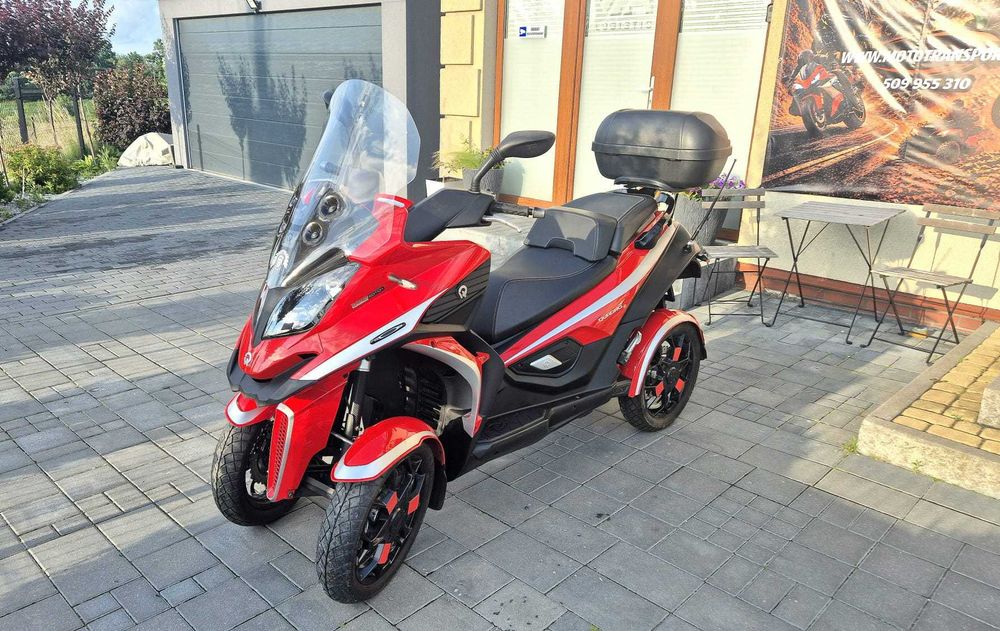 Quadro 4 - skuter na prawko B - 350cm - zarejestrowany