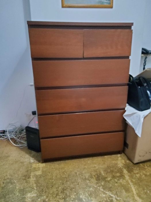 Cómoda alta ikea Malm