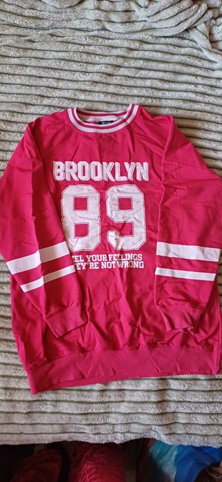 Кофта малиновая яркая