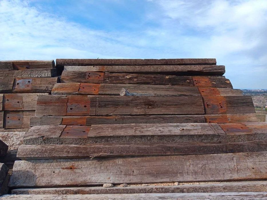 Sulipas (com entrega) / Sleepers (with delivery)