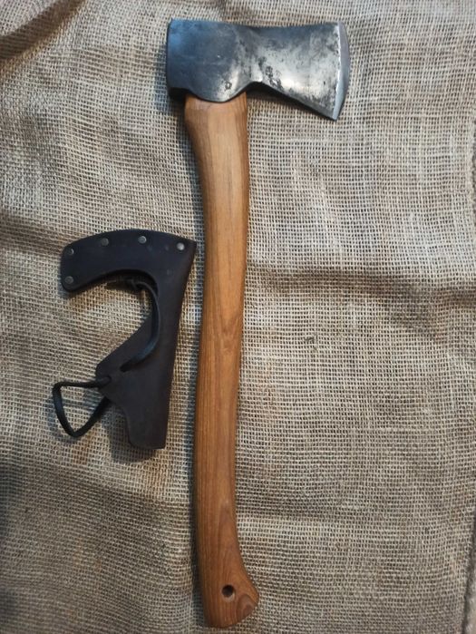 Siekiera Myśliwska Hultafors Premium