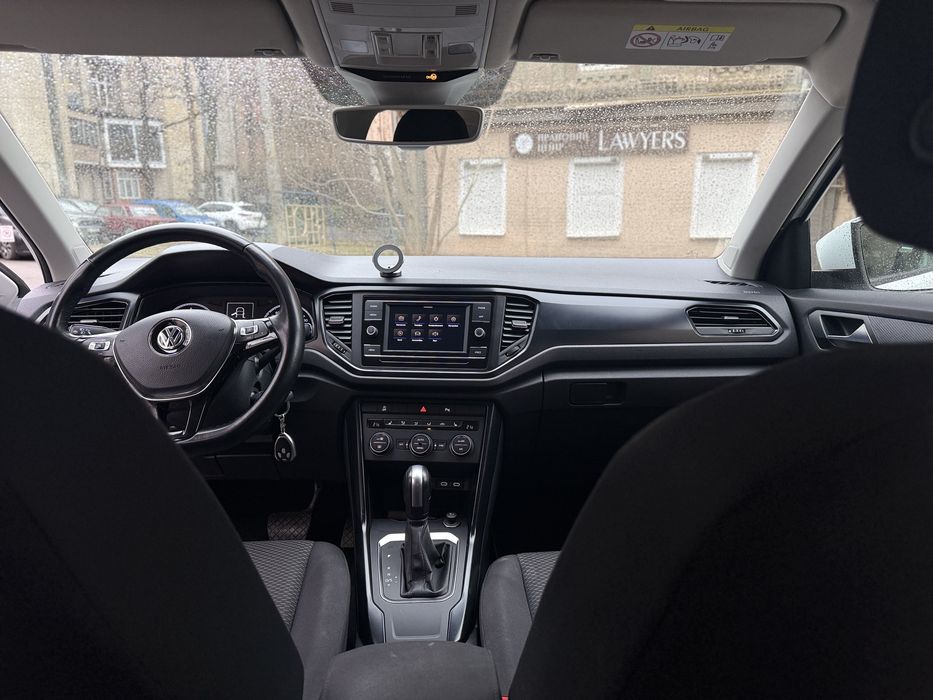 Volkswagen T-roc 2019 рік