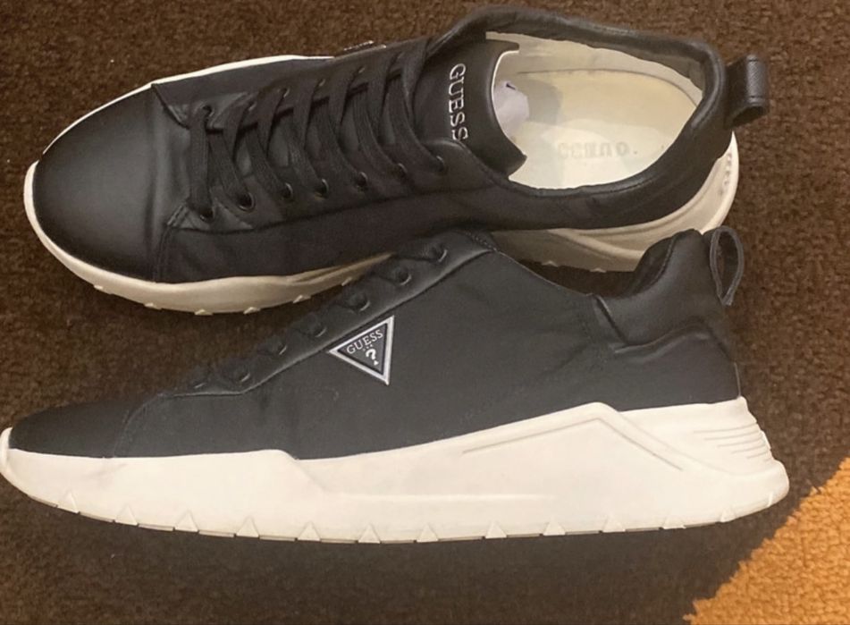 Sapatikhas guess homem