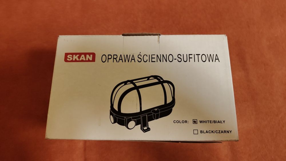 Oprawa ścienno - sufitowa