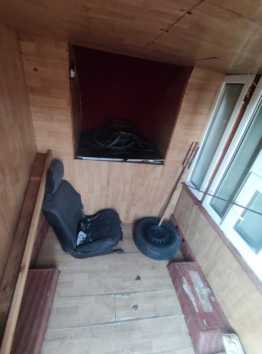 Торговий причіп кіоск, фасфуд, купава, кавярня на колесах і т.д.