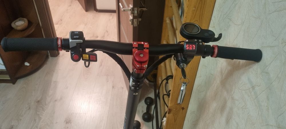 Електросамокат Like Bike Titan. Срочная продажа!